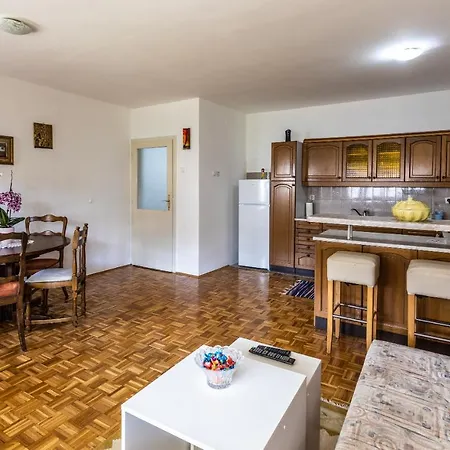 Avlija Garden Gem Apartment Sarajevo